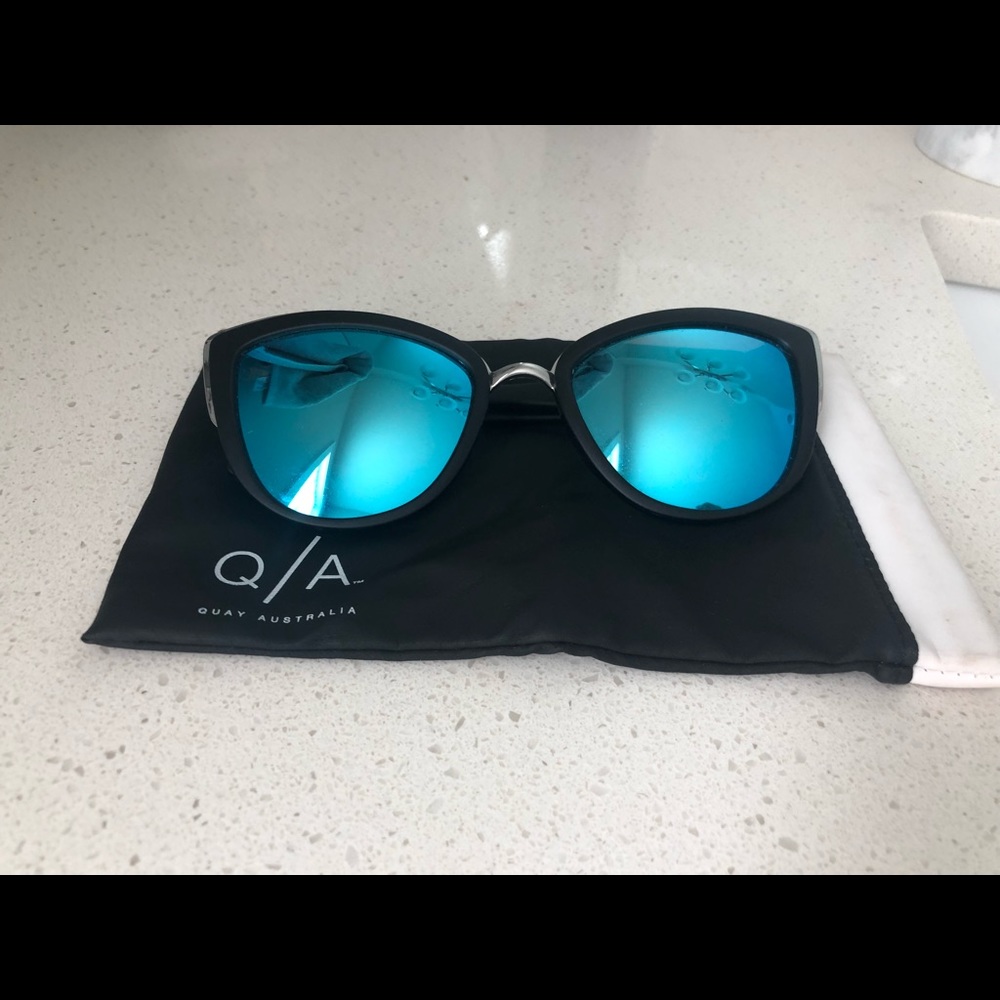 Quay sunglasses and case